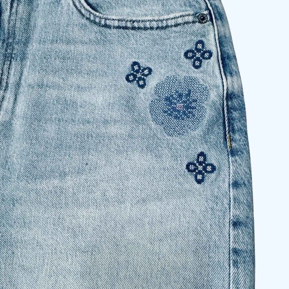 NWT New LUCKY BRAND Mini Denim Skirt With Embroidered Detail Size 10 - Picture 5 of 12
